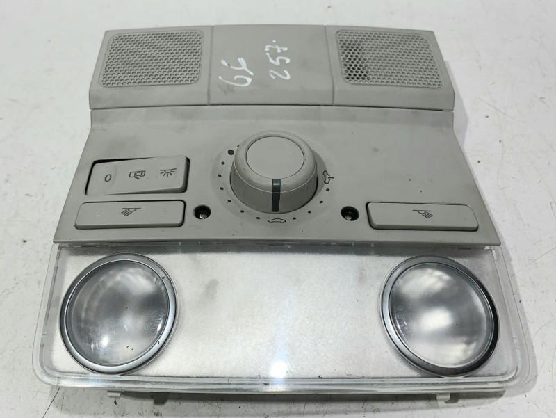 Plafoniera - lampa fata 1K0947105AP Volkswagen Golf 6 (2008-2013)